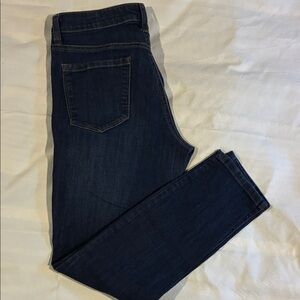 Women’s Dark Blue Jeans